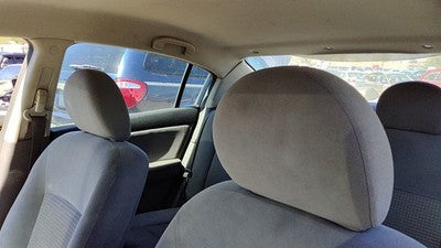 2007-2009 Nissan Sentra Pair Of Front Headrests Oem Left Right Set Seat