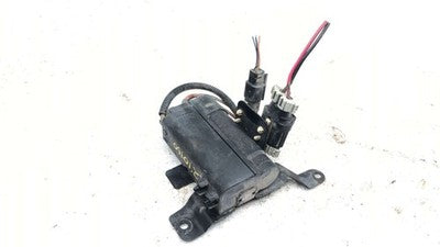 2007 Gmc Yukon Windshield Washer Fluid Heater Assembly Oem 15897902