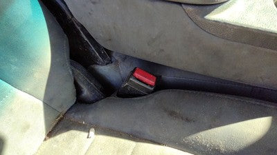13-18 Dodge Ram 4500 Passenger Right Front Seat Belt Buckle Receiver Oem Gray X8