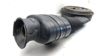 92-93 Sierra 2500 Complete Air Intake Cleaner Filter Box Housing With Tube 5.7L