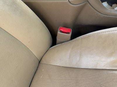 2004 Buick Rainier Passenger Right Front Seat Belt Buckle Receiver Oem Tan 332