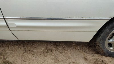 97-05 Buick Park Ave Driver Left Rear Moulding From Door Oem Back Trim White 78u