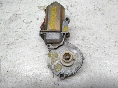 1999 Grand Vitara Power Sun Roof Control Motor Oem