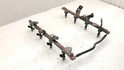 2004-15 Nissan Titan Complete Fuel Rail With Injectors Set Loaded Oem 166007s00a