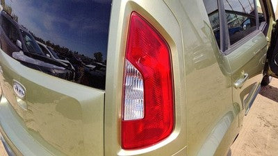 10-13 Kia Soul Passenger Right Tail Light Brake Lamp Oem Rear With Trim Alien I7