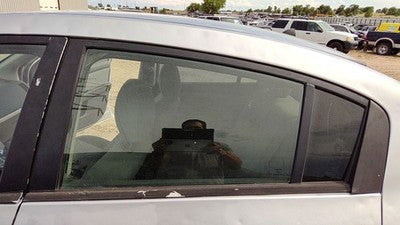 2007-2012 Nissan Sentra Sr Driver Left Rear Side Window Door Glass Oem Back