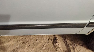 1989 Chevy S10 Pickup Passenger Right Front Moulding From Door Oem Trim Strip