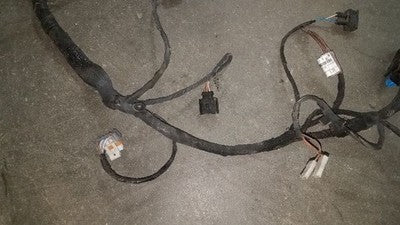 2002 Mercedes Ml500 Driver Left Engine Bay Wiring Harness Oem A1635402410