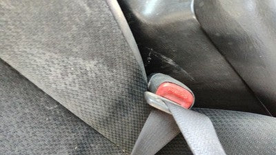 00-04 Jeep Grand Cherokee Driver Left Front Seat Belt Buckle Receiver Gray Dv