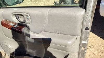 98-01 Bravada Passenger Right Front Door Trim Panel With Switches Pewter 922