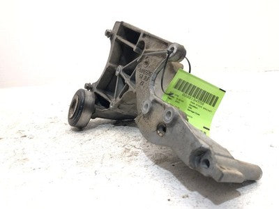 2003 Chevy Suburban Power Steering Mount Bracket OEM AC with Bolts 5.3L 12554030