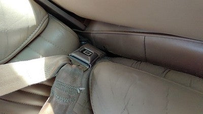 1992 Buick Park Ave Ultra Passenger Right Front Seat Belt Buckle Receiver Tan
