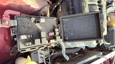 2009-2010 Dodge Charger Engine Fuse Box Power Distribution Panel Oem 3.5L