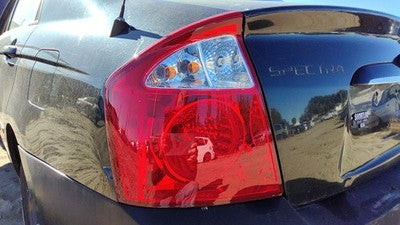 2004-2006 Kia Spectra Driver Left Tail Light Brake Lamp Oem Rear Crack 4 Door