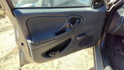 2003-2005 Chevy Cavalier Driver Left Front Inside Door Trim Panel Oem Gray 12c