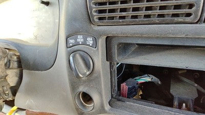 1998 Ford Ranger 4X4 Control Switch Knob Oem Dash