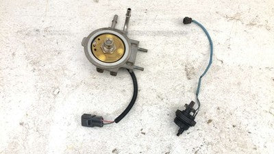 2016 Dodge Ram 4500 6.7L Cummins Diesel Fuel Filter Water Separator Housing Oem