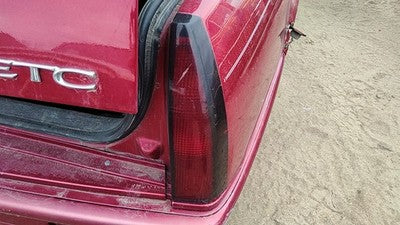 1992-2002 Cadillac Eldorado Passenger Right Tail Light Brake Lamp Oem Rear