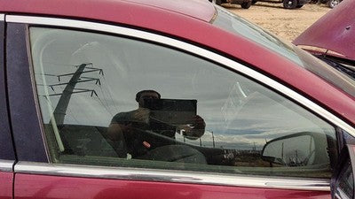 2008-2012 Chevy Malibu Passenger Right Front Side Window Door Glass Oem 15210616