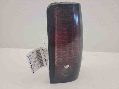 2004-2006 Chevy Tahoe Passenger Right Tail Light Brake Lamp Oem Rear 15832092