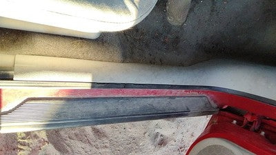 2007 Chevy Cobalt Passenger Right Lower Sill Step Moulding Trim Panel 14C Gray