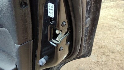 2006-2012 Ford Fusion Passenger Right Rear Door Latch With Rods/Cables Oem Back