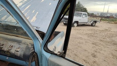 1973-87 Chevy C10 Passenger Right Front Vent Window Small Door Glass With Frame