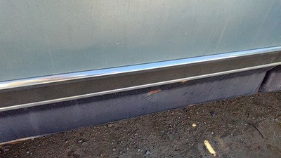 1982 Ford F150 Passenger Right Rear Moulding On Front Of Box Oem
