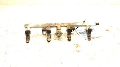 2006-2008 Chevy Aveo Complete Fuel Rail With Injectors Set Loaded Oem 1.6L