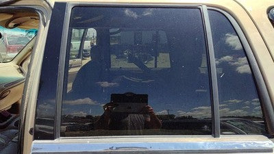 1998-2002 Lincoln Navigator Driver Left Rear Side Window Door Glass Oem Back