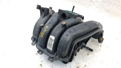 2007-2008 Chevy Cobalt Intake Manifold Oem 2.2L 12590301
