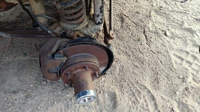 1979 Ford F150 Passenger Right Front Spindle Steering Knuckle With Wheel Hub 4X4