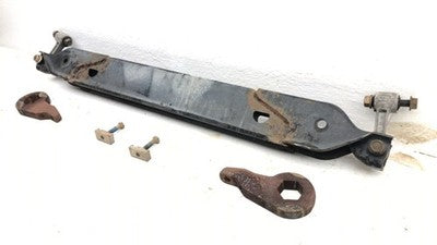 00 Escalade Torsion Bar Cross Member Brace Wh Hardware Keys Tahoe Suburban Yukon