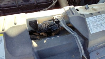 2005-2007 Dodge Caravan Hood Latch Assembly With Bracket Oem 04860439Ac