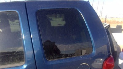 2002-2007 Jeep Liberty Driver Left Rear Quarter Glass Back Side Window Oem
