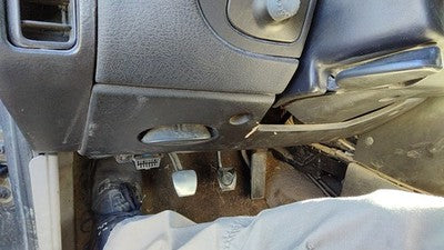 1997-1999 Saturn Sl1 Lower Dash Under Column Knee Bolster Trim Panel Oem Gray