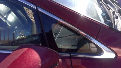 2010-2012 Lexus Hs250h Passenger Right Front Side Corner Window Oem Vent Pillar