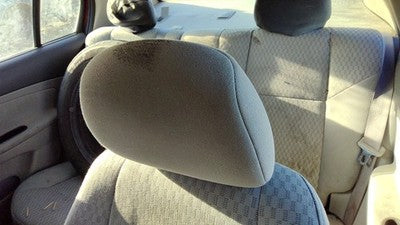 2005-2010 Chevy Cobalt Pair Of Front Headrests Oem Left Right Set Seat 22730985