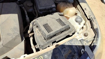 07-08 Grand Vitara Xl-7 Complete Battery Box Mount Tray With Hold Down Oem 3.6L