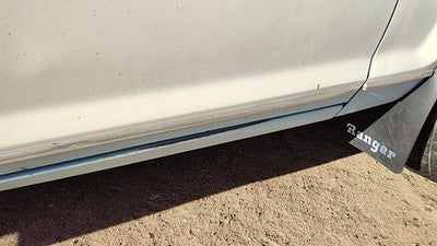 1986 Ford Ranger Passenger Right Front Moulding From Door Oem Trim Strip