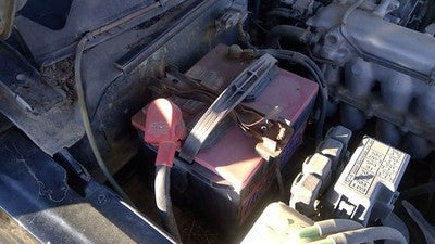 1996 Geo Tracker Complete Battery Box Mount Tray With Hold Down Oem 1.6l