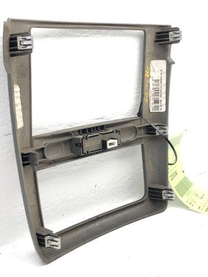 2005-2010 Chevy Cobalt Trim Bezel Around Radio Surround Dash Panel Oem 15947763