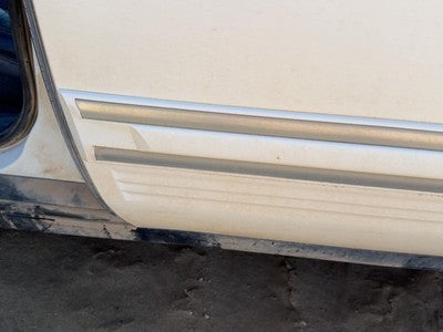 94 Town Car Driver Left Rear Moulding From Door Oem Back Trim Strip White Wt