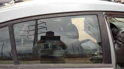 2007-2012 Nissan Sentra Passenger Right Rear Side Window Door Glass Oem Back