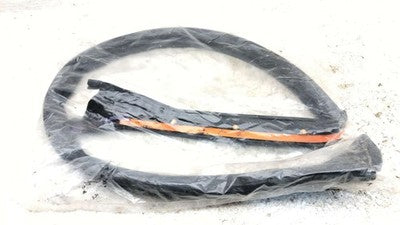 2003 Toyota Celica Passenger Right Roof Side Rail Weatherstrip Seal Oem