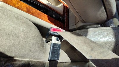 2000-2004 Audi A6 Driver Left Front Seat Belt Buckle Receiver Oem Tan