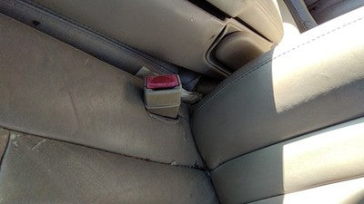 2003 Lincoln Town Car Driver Left Front Seat Belt Buckle Receiver Oem Gray