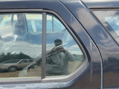 98-04 Isuzu Rodeo Driver Left Rear Vent Window Back Door Glass With Frame Oem