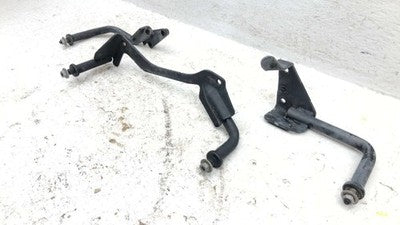 2016 Dodge Ram 4500 Fan Shroud Mount Brackets Brace 6.7L Cummins Oem