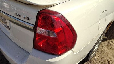 2004-2008 Chevy New Style Malibu Passenger Right Tail Light Brake Lamp Oem Rear